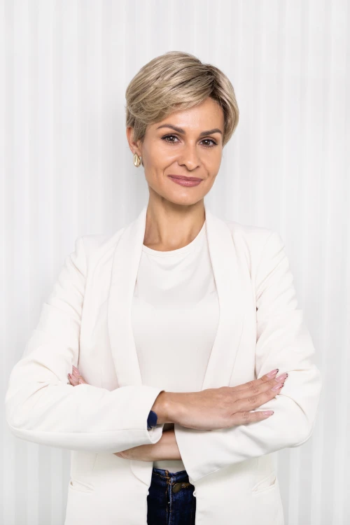 Peruka_Diamond_cognac_blond.jpg
